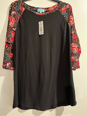 South Main Black Raglan Top with Red Floral Sleeves